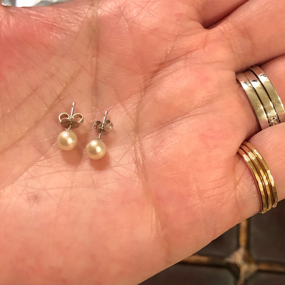 Child’s Sterling Silver Pearl Stud Earrings